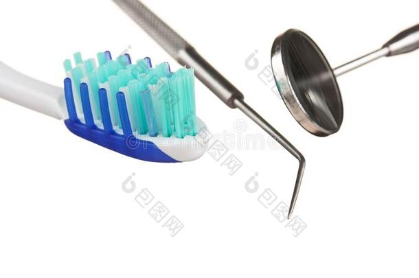 牙刷和牙齿的器具