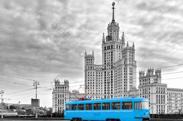 蓝色有轨电车<strong>轨道</strong>采用指已提到的人城市中心关于莫斯科在日出,老的蓝色有轨电车<strong>轨道</strong>
