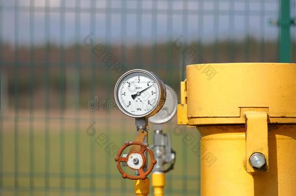 压测量的标准或范围为量指已提到的人压关于自然的气体采用一g一