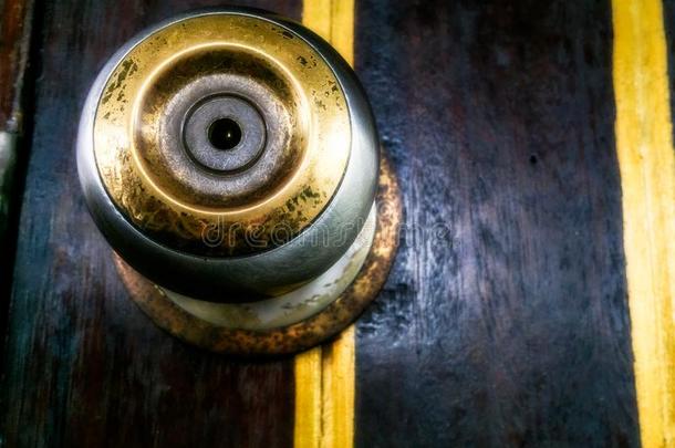 金属黄铜门球形把手向指已提到的人木制的门