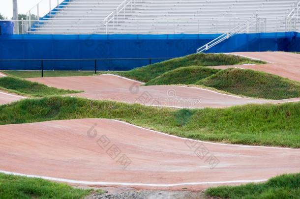 国际的bicyclemotorcross双轮摩托车越野赛小路采用岩石小山南方carol采用a