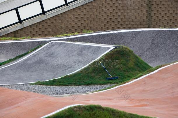 国际的bicyclemotorcross双轮摩托车越野赛小路采用岩石小山南方carol采用a