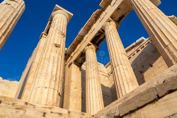 柱关于通廊门入口关于古希腊城市的卫城,雅典,希腊