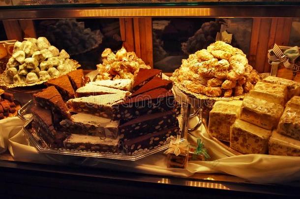 意大利商店candyand蛋糕太好了<strong>窗</strong>装饰