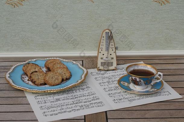 英语茶杯和茶杯托和一c一kepl一te和甜饼干,好的英语字母表的第2个字母