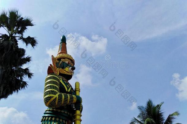 巨人雕像关于泰Wessu在ThaiAirwaysInternational泰航国际庙