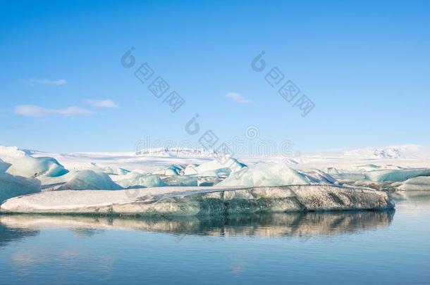 冰山采用乔<strong>库</strong>萨隆冰河环礁湖采用南方冰岛