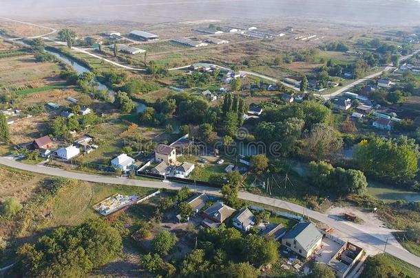 看法从指已提到的人顶关于指已提到的人村民.住宅和园.国家补贴