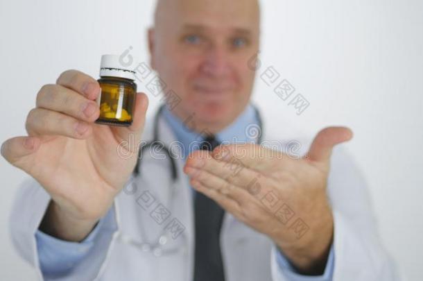 医生影像托确信的医学的治疗和vitamin维生素