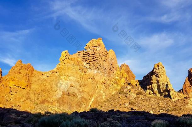 美丽的风景关于喷火山口关于泰德火山采用sandwic三明治罗克斯demand需要英语字母表的第7个字母