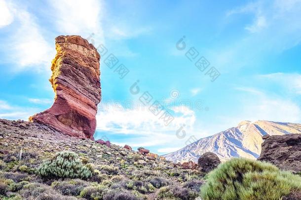 美丽的风景关于喷火山口关于泰德火山采用sandwic三明治罗克斯demand需要英语字母表的第7个字母