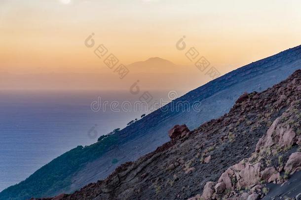 酒精灯煮水器火山从火山边缘之恋岛