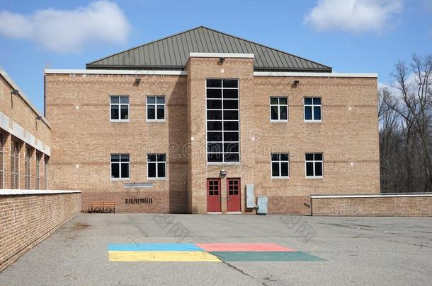 DeFranco基本的学校采用班戈区宾夕法尼亚州