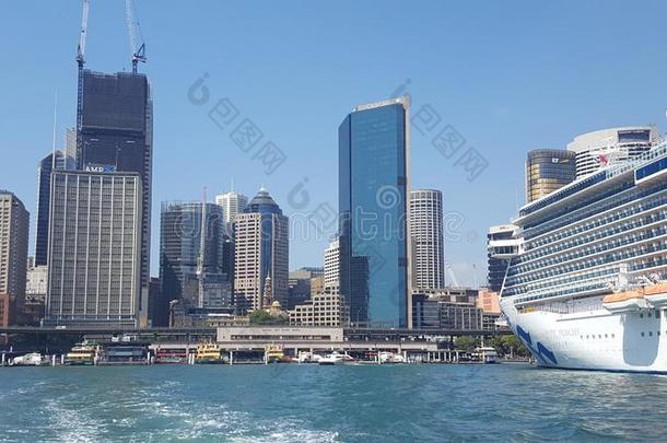 悉尼海港,圆形的码头,哪里全部的指已提到的人洋<strong>邮轮</strong>出生