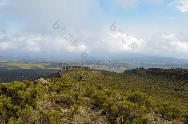 指已提到的人山风景关于登上乞力马扎罗山