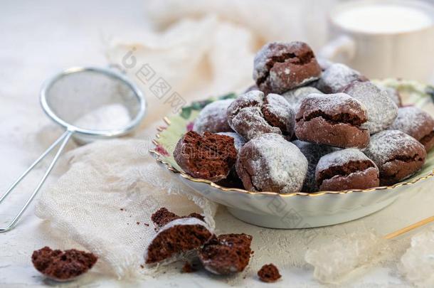 巧克力核仁巧克力饼甜饼干采用变成粉的食糖