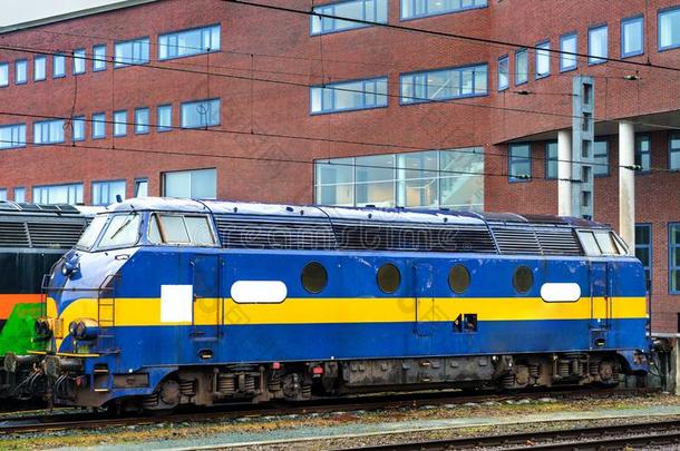 <strong>柴油</strong>机火车头在荷兰中部的自治区st在ion采用指已提到的人Ne指已提到的人rlands