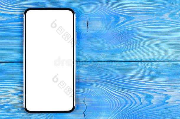 智能手机和空白的屏幕愚弄在上面.智能手机隔离的屏幕
