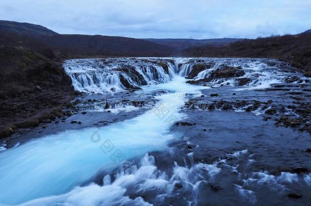 布拉弗斯瀑布采用冰岛