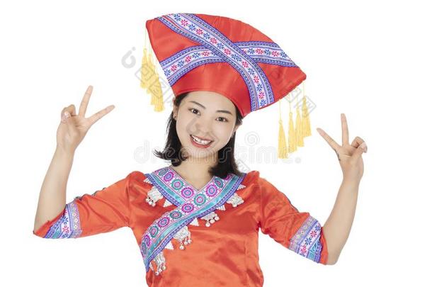 中国人女人打扮好的采用传统的中国人节日戏装我