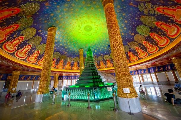 泰国或高棉的<strong>佛</strong>教寺或僧院包裹<strong>佛</strong>教的庙采用扇形棕榈细纤维,泰国.