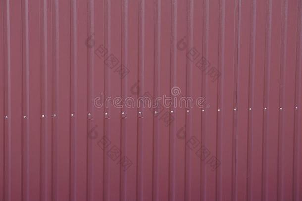 棕色的红色的金属质地从有条纹的铁器栅栏墙