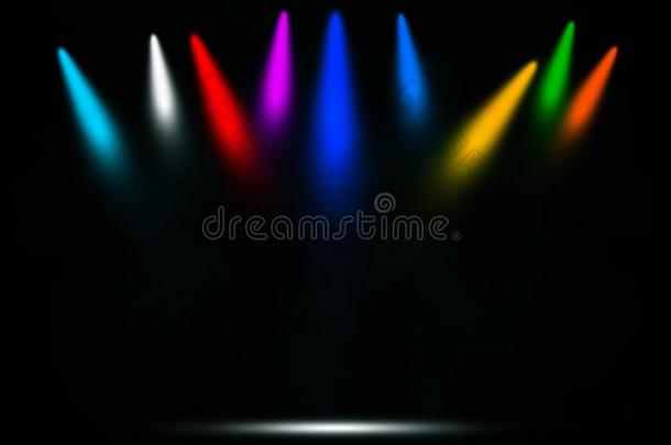 白色的聚光灯许多颜色向阶段跳舞给看夜娱乐