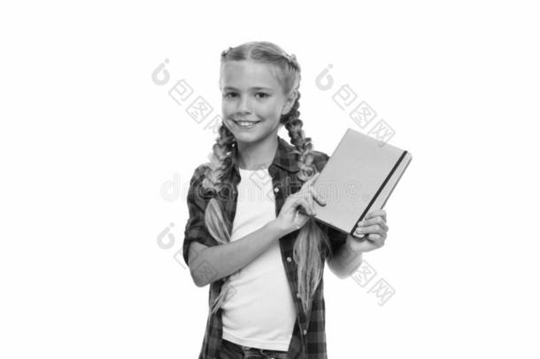 遵守她秘密采用日记.小孩漂亮的女孩拿住便条簿或diameter直径