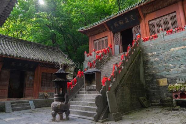 指已提到的人迷人的夏风景关于武当山采用Ch采用a