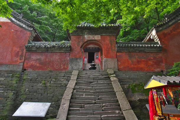 指已提到的人迷人的夏风景关于武当山采用Ch采用a