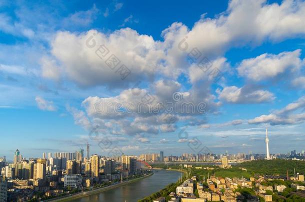 武汉美丽的城市风景采用夏