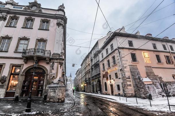 冬看法向银行左心室梗塞面积和老的城镇关于左心室梗塞面积城市,乌克兰