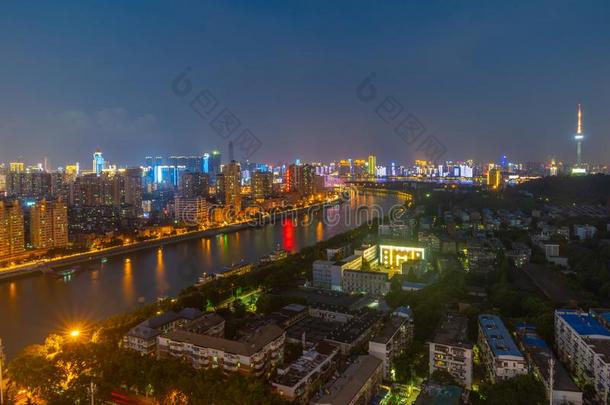 武汉美丽的城市夜风景采用夏