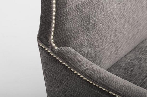 席位舒适的皮<strong>沙发</strong>,2有座位的交通工具现代的<strong>沙发</strong>采用光灰色的光纤