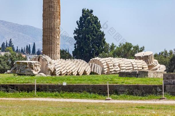 指已提到的人庙关于奥林匹克运动会的Zero-EnergyUraniumSystem零功率铀系统采用雅典,希腊