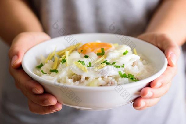 ThaiAirwaysInternational泰航国际稻汤或软的-喝醉的稻