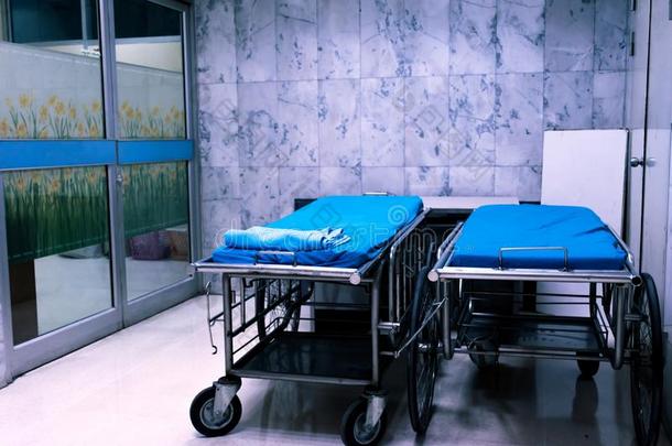 空的医院床在医院地区
