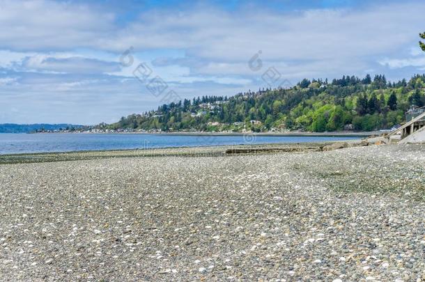 和平的西北海岸线