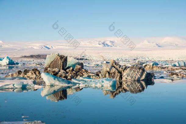 冰山采用乔库萨隆冰河环礁湖采用冰岛