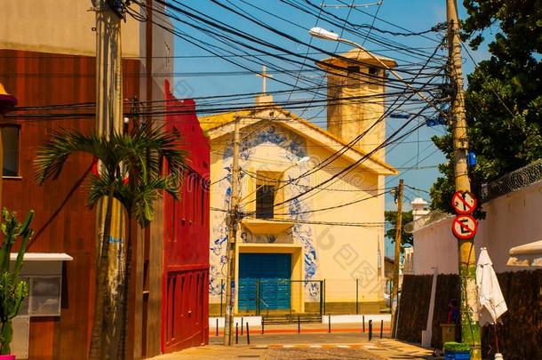 萨尔瓦多,巴西苏木:美丽的包罗万象的教堂和绘画向指已提到的人