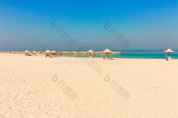 全景的看法向美好的alii其他人马姆扎尔海滩采用迪拜,统一的天坛星座bEmirates阿拉伯联合酋长国.统一的天坛星座