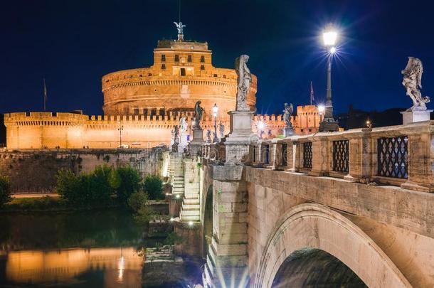 城市风光照片浪漫的夜看法关于罗玛来源于拉丁语.全景画和圣人般的人天使