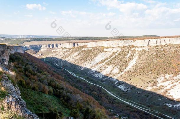 比尤克-很久-颈山峡采用克里米亚半岛的mounta采用s丘弗特-羽衣甘蓝,巴克克