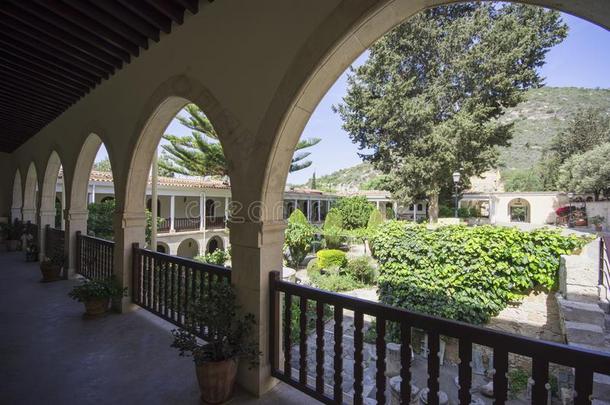 圣人般的人新植物修道院采用塞浦路斯