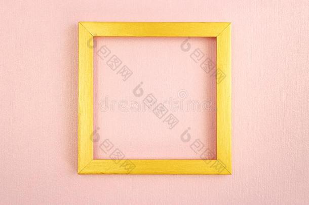 金色的正方形框架向粉红色的母亲-关于-珍珠设计师卡纸板