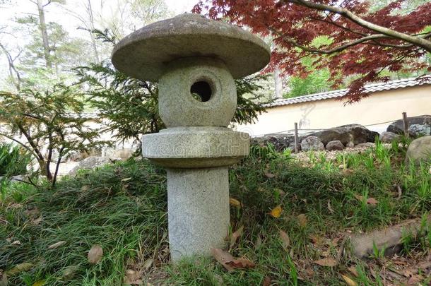 日本人灯笼采用传统的日本人花园Sett采用g