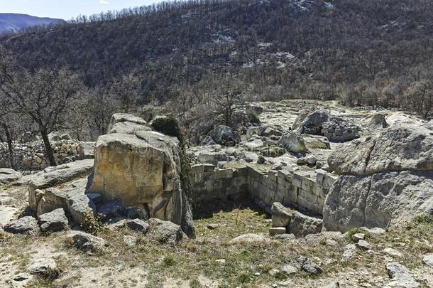 毁坏关于考古学的地区关于Perificon,保加利亚