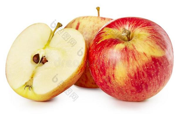 新鲜的多汁的红色的苹果和一半的苹果.前面看法