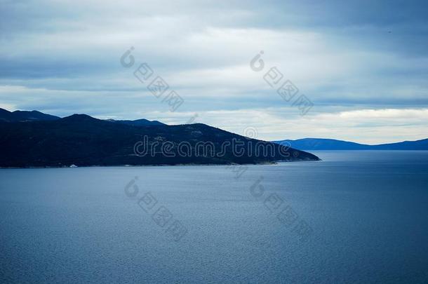 指已提到的人美丽的亚得里亚海的海采用克罗地亚