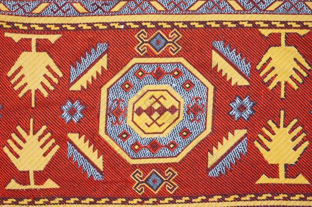 指已提到的人部分关于阿塞拜疆手工做的地毯.阿塞拜疆英文字母表的第19个字母国家的英语字母表的第3个字母